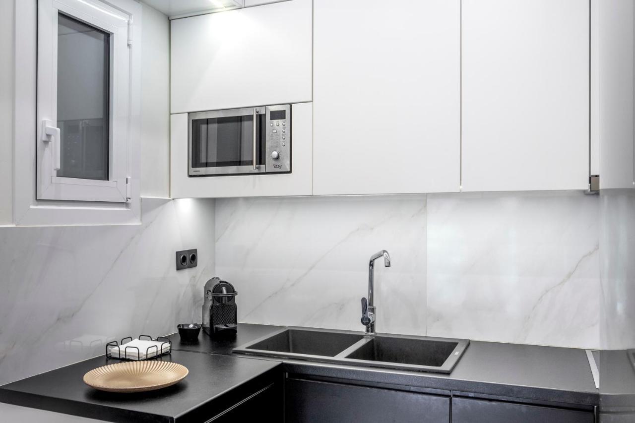 Central 2Br Apartment In The Heart Of Ateny Zewnętrze zdjęcie